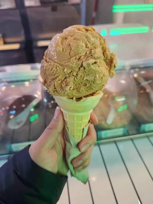 Soft Swerve Ice Cream 扭扭冰 Picture 9