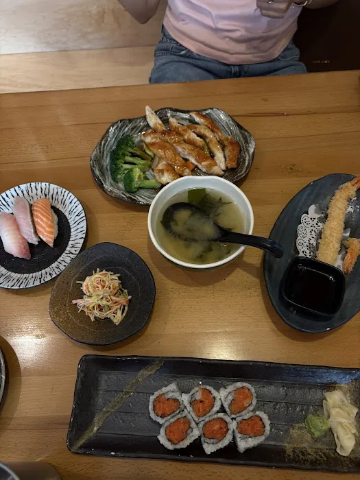 Yoi Sushi Picture 3