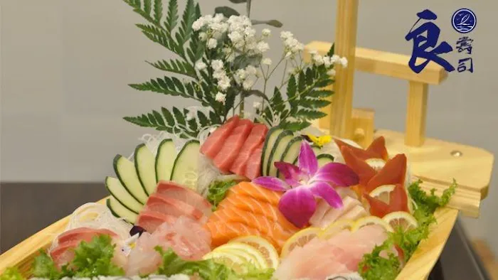 Yoi Sushi Picture 7