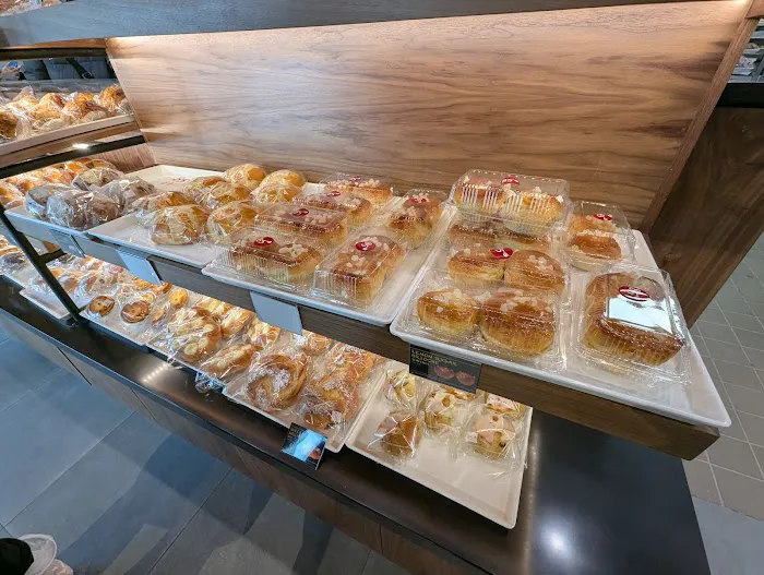 85°C Bakery Cafe - Flushing Picture 6