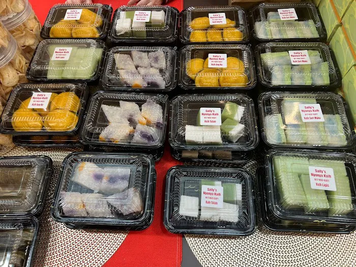 Sally’s Kuih Bahulu - Specialty Dessert, Southeast Asian, Malaysian, Singaporean Cakes and Cookies Picture 2