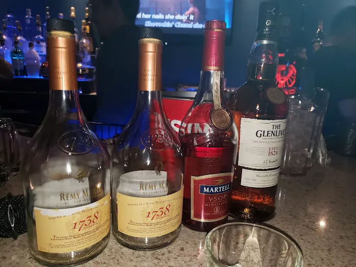 China Bar Picture 10