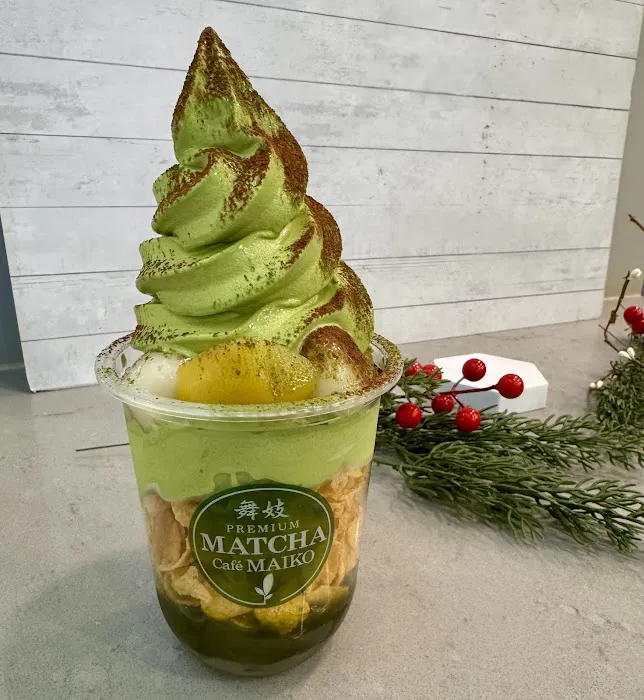 Maiko Matcha Cafe Picture 10