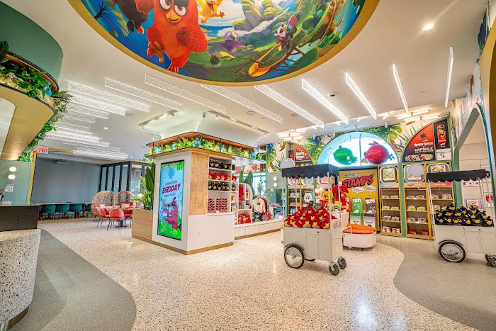 iSwii by Angry Birds Retail Cafe Picture 3