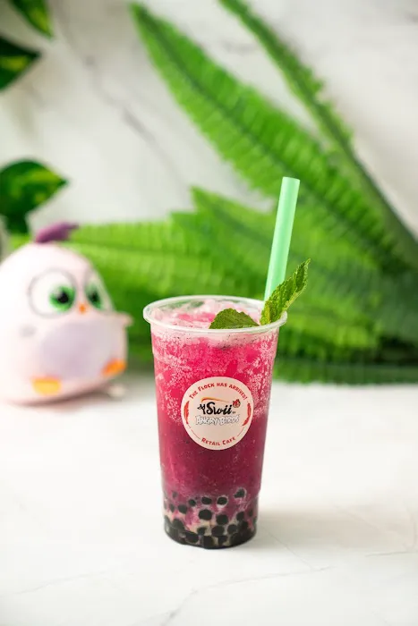 iSwii by Angry Birds Retail Cafe Picture 7