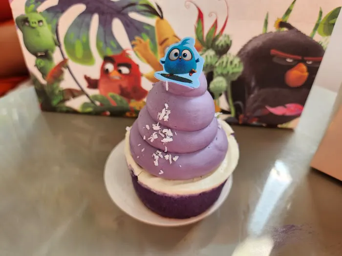 iSwii by Angry Birds Retail Cafe Picture 10