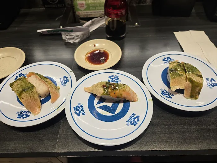 Kura Revolving Sushi Bar Picture 4