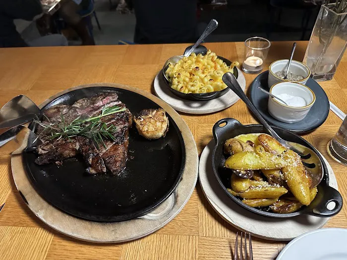 PRIME Mēt Steakhouse Picture 10