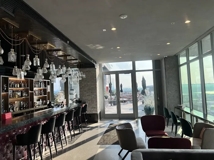 PRIME Mēt Steakhouse Picture 6