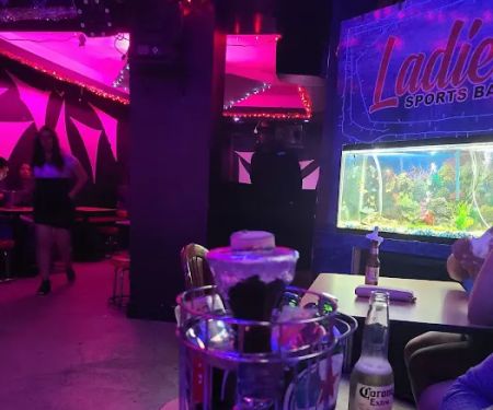 Ladies - SPORT BAR
