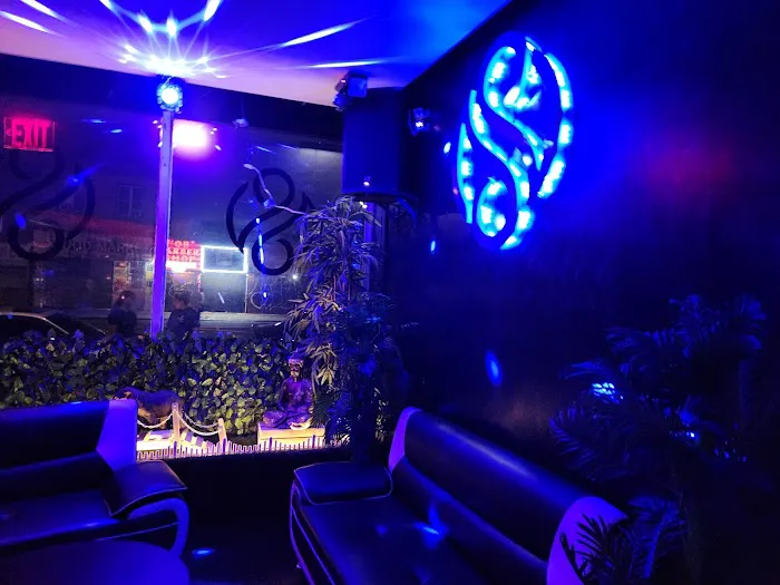 Secrets Lounge Picture 2