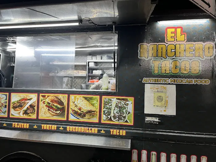 El Ranchero tacos Picture 3
