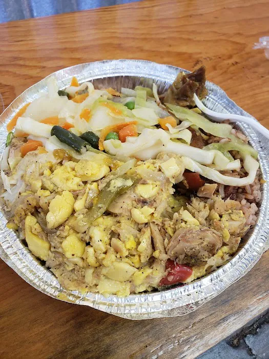 Golden Krust Caribbean Restaurant Picture 6