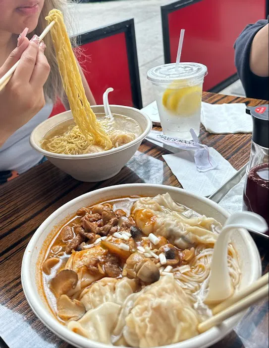 Maxi's Noodle Picture 8