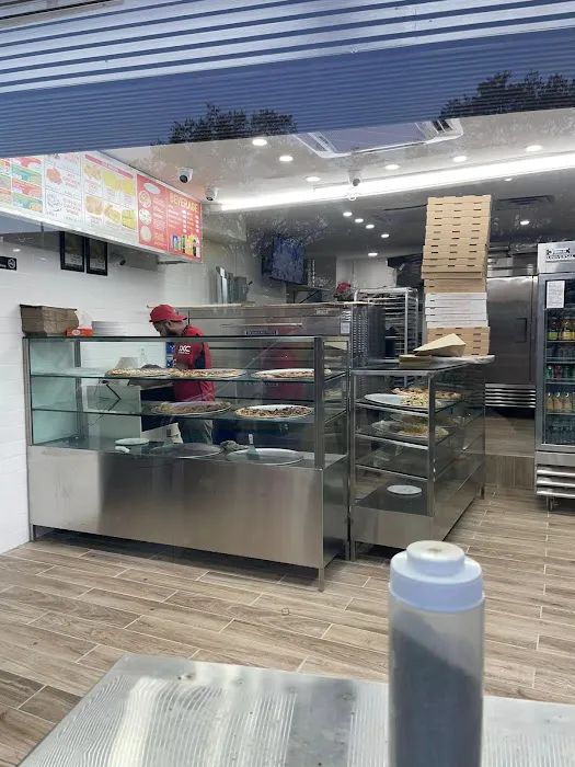 99 Cent Premium Pizza Picture 9