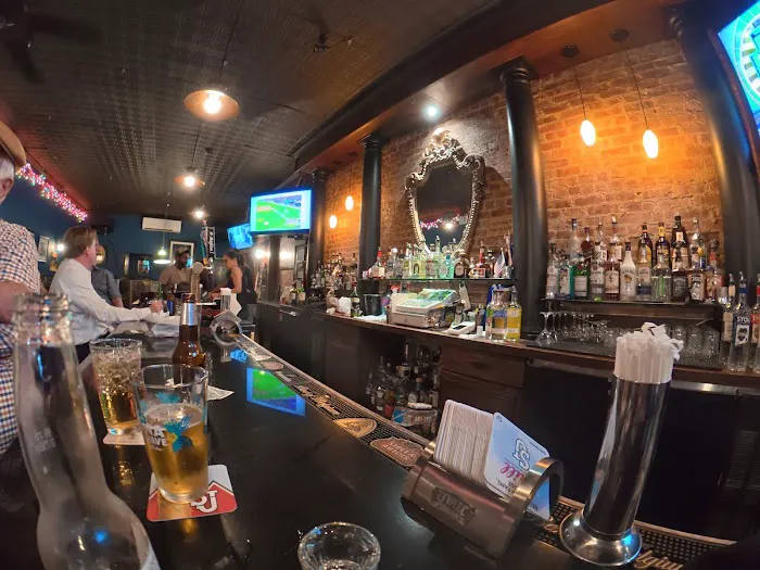Last Call Bar Picture 9