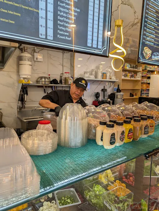 His & Her Deli and Market Picture 7