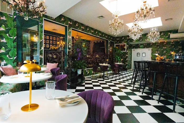 C Kew Gardens | Restaurant Lounge Bar Picture 6