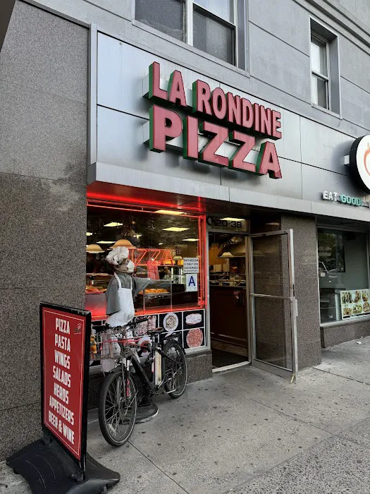 La Rondine Pizza Picture 2