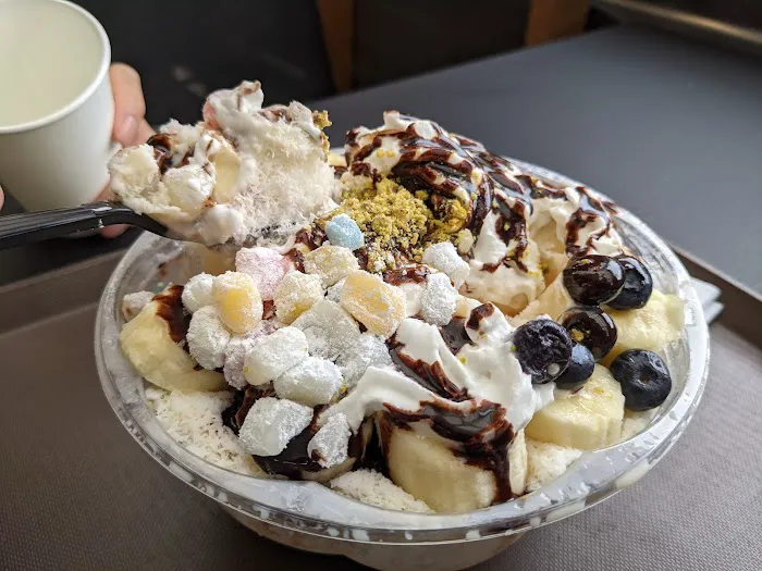 One for the Road | Fusion Deli, Drinks, Desserts Picture 2