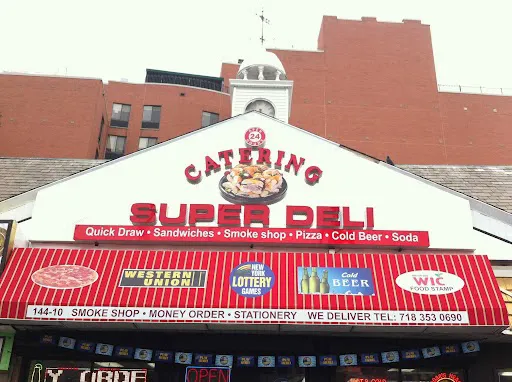 SMOKE & SUPER DELI Picture 1