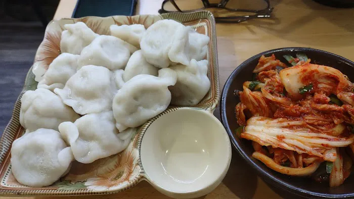Northern King Dumpling 노던 왕만두 北方包子王 - Handmade dumplings Picture 4