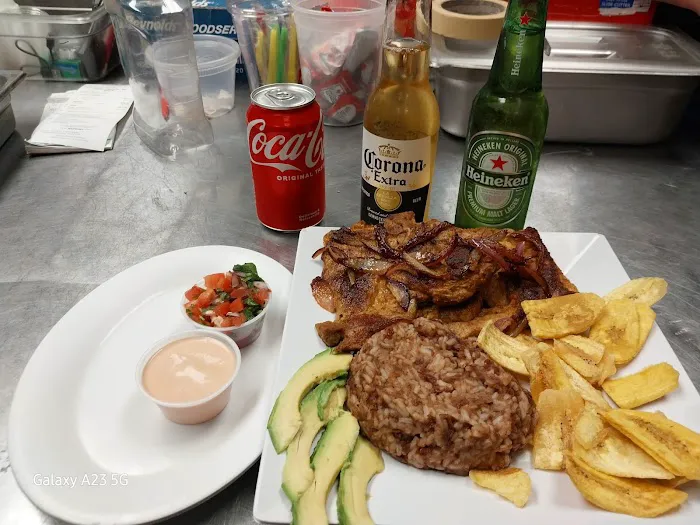 Tauros Bar Restaurant Picture 1