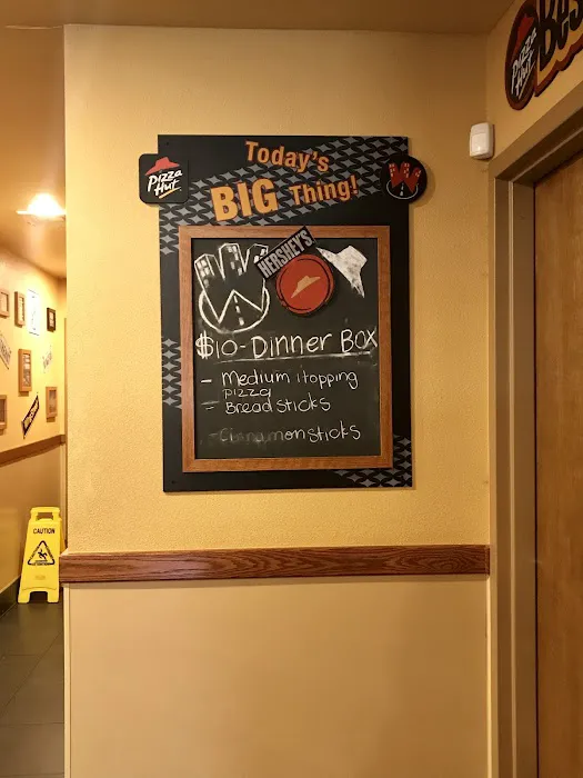 Pizza Hut Picture 2