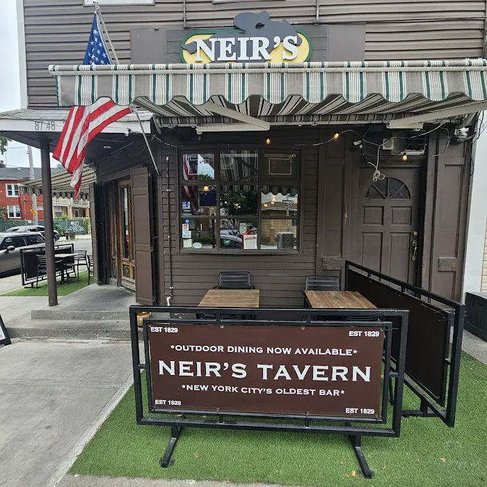 Neir's Tavern Picture 7