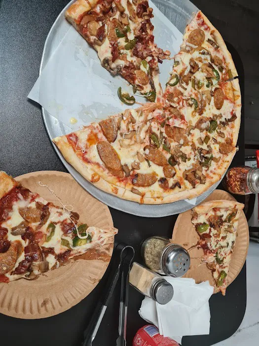 Tony's Pizzeria Picture 6
