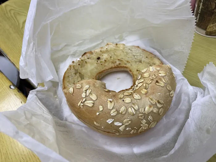 Dennis Bagel Picture 3