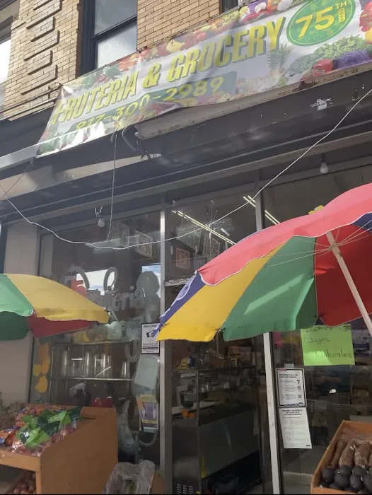 Fruteria & grocery 75th st Picture 6