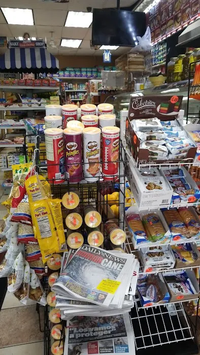 107 Deli & Grocery Picture 3