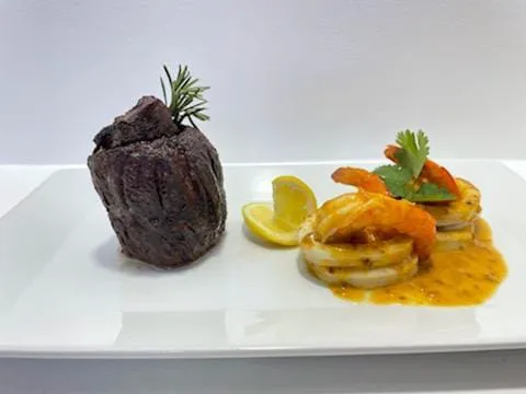 Mami Leo's Restaurant Picture 8