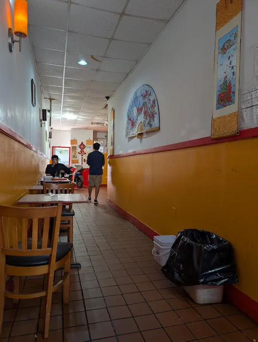 Jumbo Chinese Kitchen Picture 8
