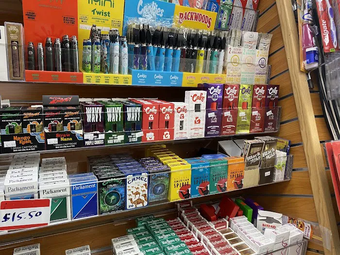 Family Grocery , Deli & Smoke shop Picture 10