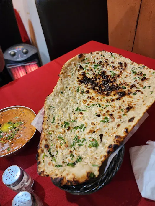Tandoori Hut Picture 3