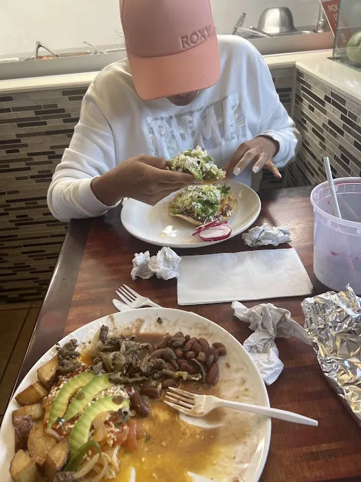 Ricos Nachos mexicana Grill Picture 5