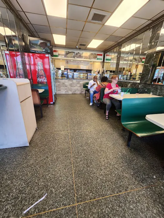 Alfie's Pizzeria & Restaurant Picture 4