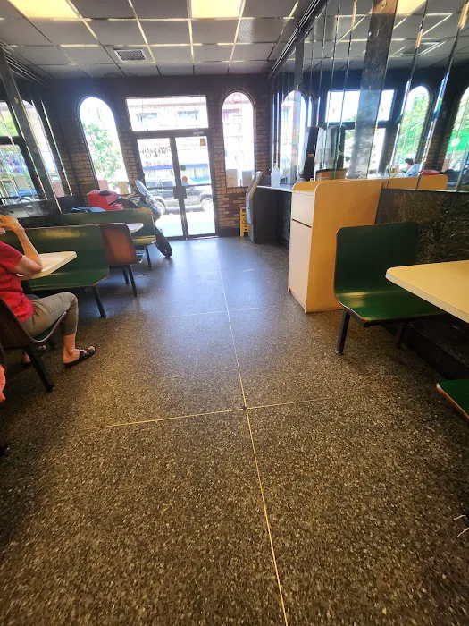 Alfie's Pizzeria & Restaurant Picture 10