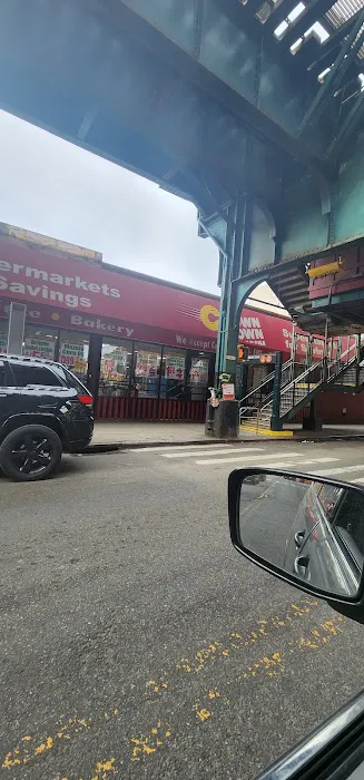 75 Deli & Grocery Picture 2