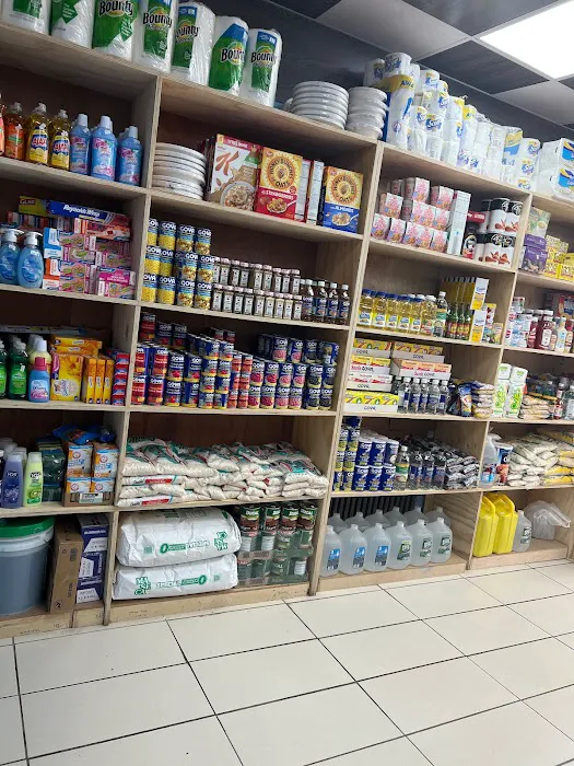 Delmi & Family deli Picture 4