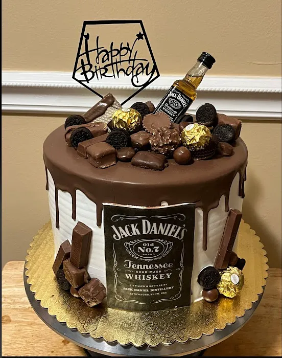 Desire's Dominican Cakes Picture 6
