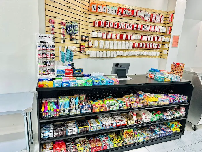 Bismillah Deli & Mini Market Inc Picture 7