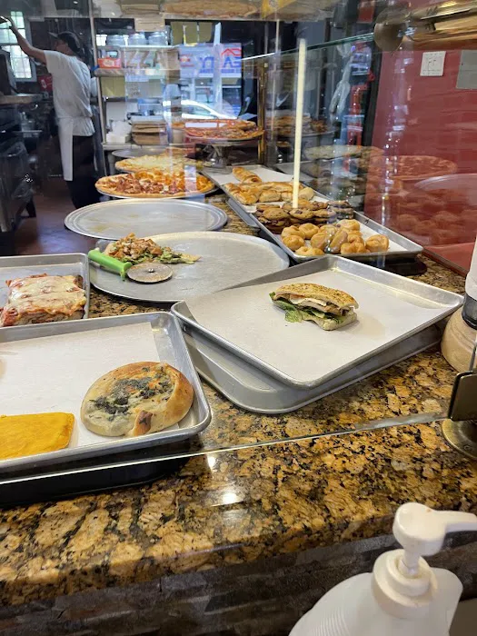 Angela's Pizzeria Picture 7
