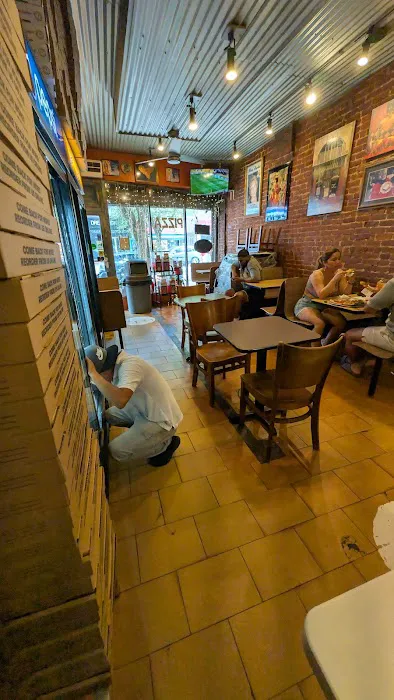 Angela's Pizzeria Picture 6