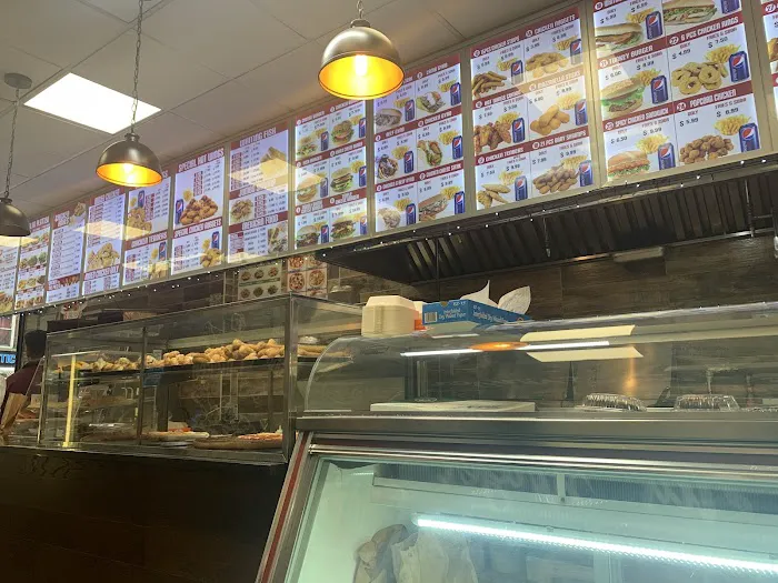 Crown fried chicken pizza and coffee shop Picture 9