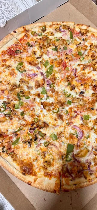 Crown fried chicken pizza and coffee shop Picture 10