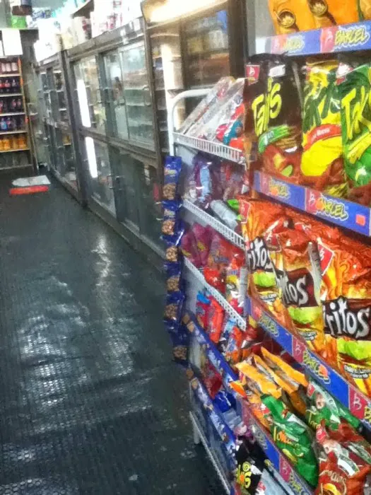 Many's Deli Corporation Picture 4