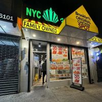 NYC Famous Chicken ico